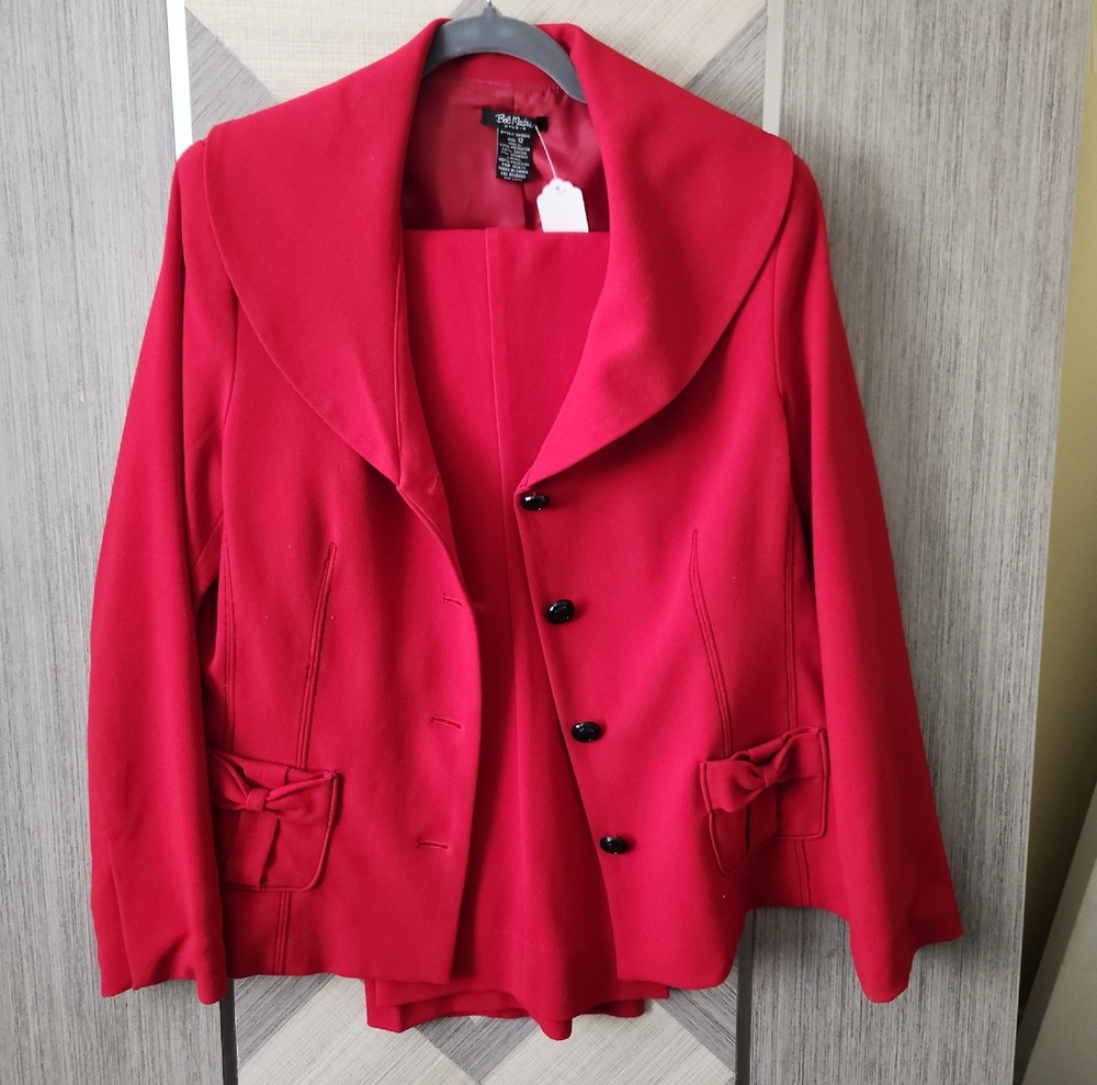 Elegant Red Women's Jacket